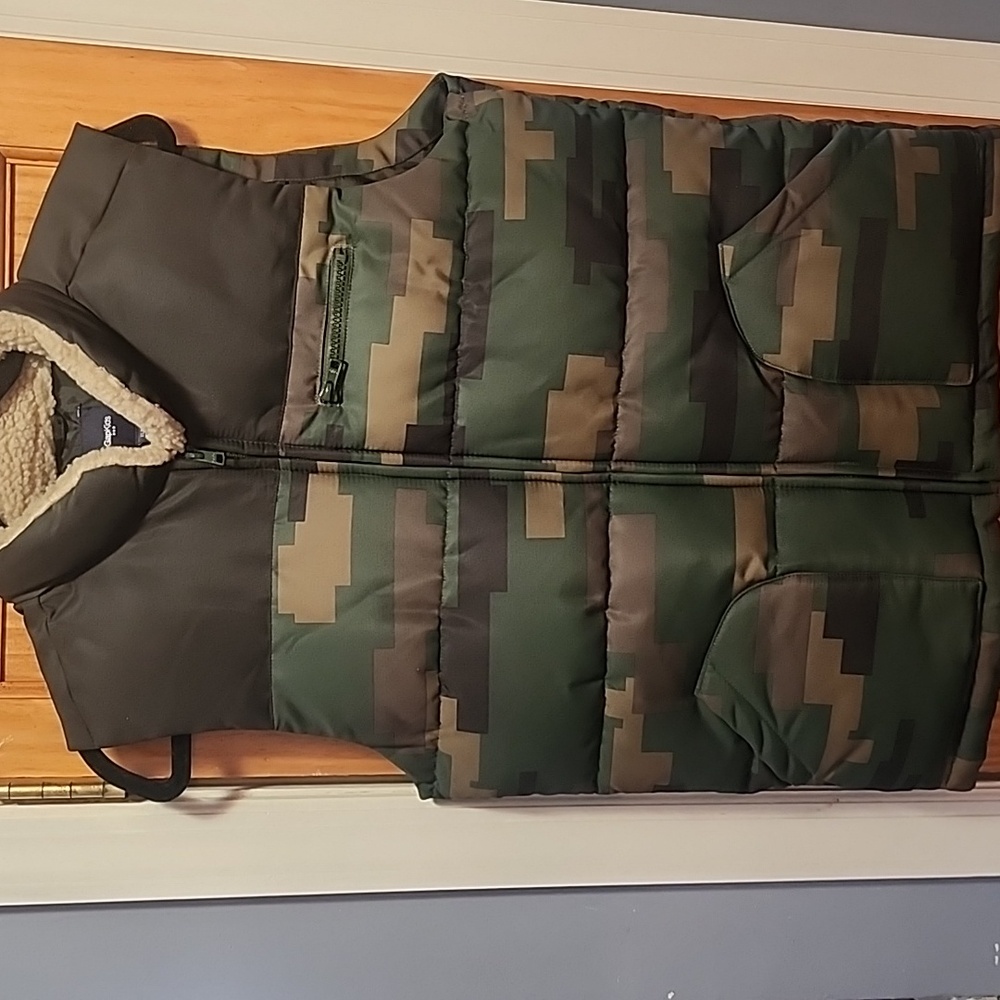 Gap Kids Insulated Cammo Vest XXL